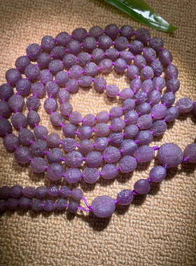 收藏级紫罗兰毛线团108粒对孔尺寸1.1，色均匀，纹理清晰