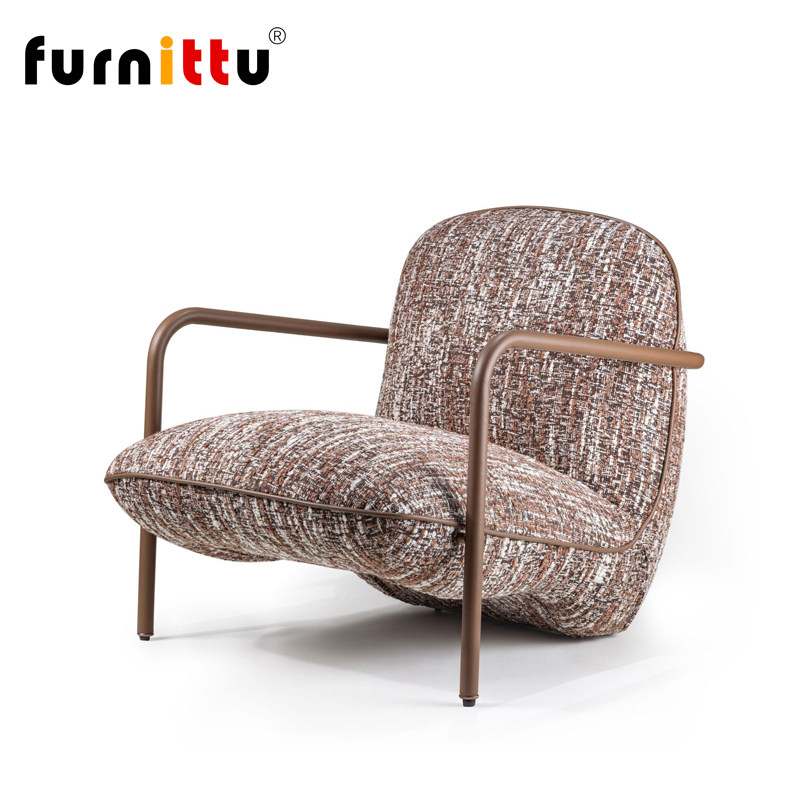 轻奢创意客厅北欧金属流线型