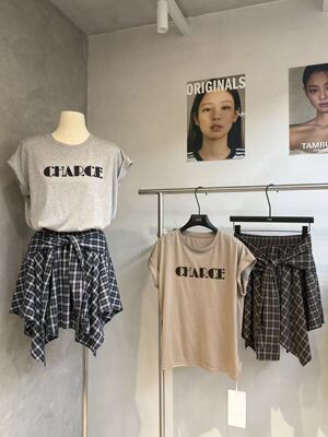 268657夏季oit韩系时尚宽松百搭印花短袖衬衫格子裙两件套套装