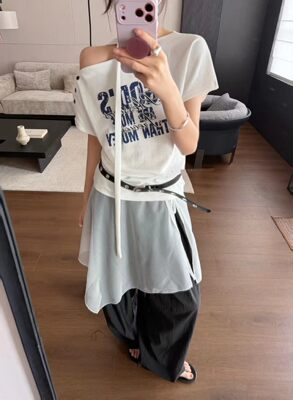 268660夏季oit韩系时尚宽松百搭斜肩字母印花短袖T恤长款拼接