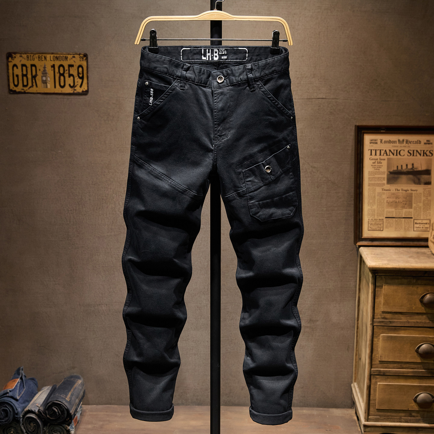 高端黑色工装牛仔裤男多口袋水洗休闲百搭修身直筒长裤子男秋冬季