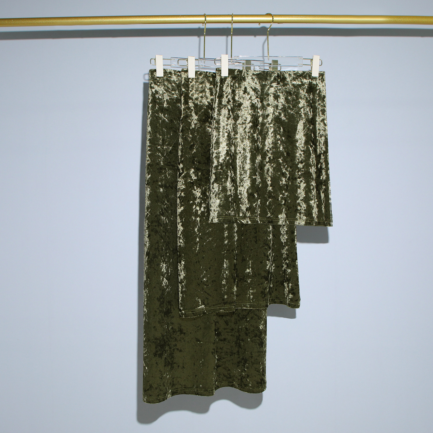 高端春夏新款咸菜绿色钻石绒国风高级感高腰中长款A字直筒半身裙