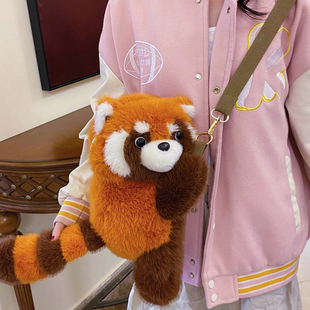 可爱毛绒小浣熊趴包女超萌高颜值公仔单肩斜挎包玩偶礼物小熊帽子