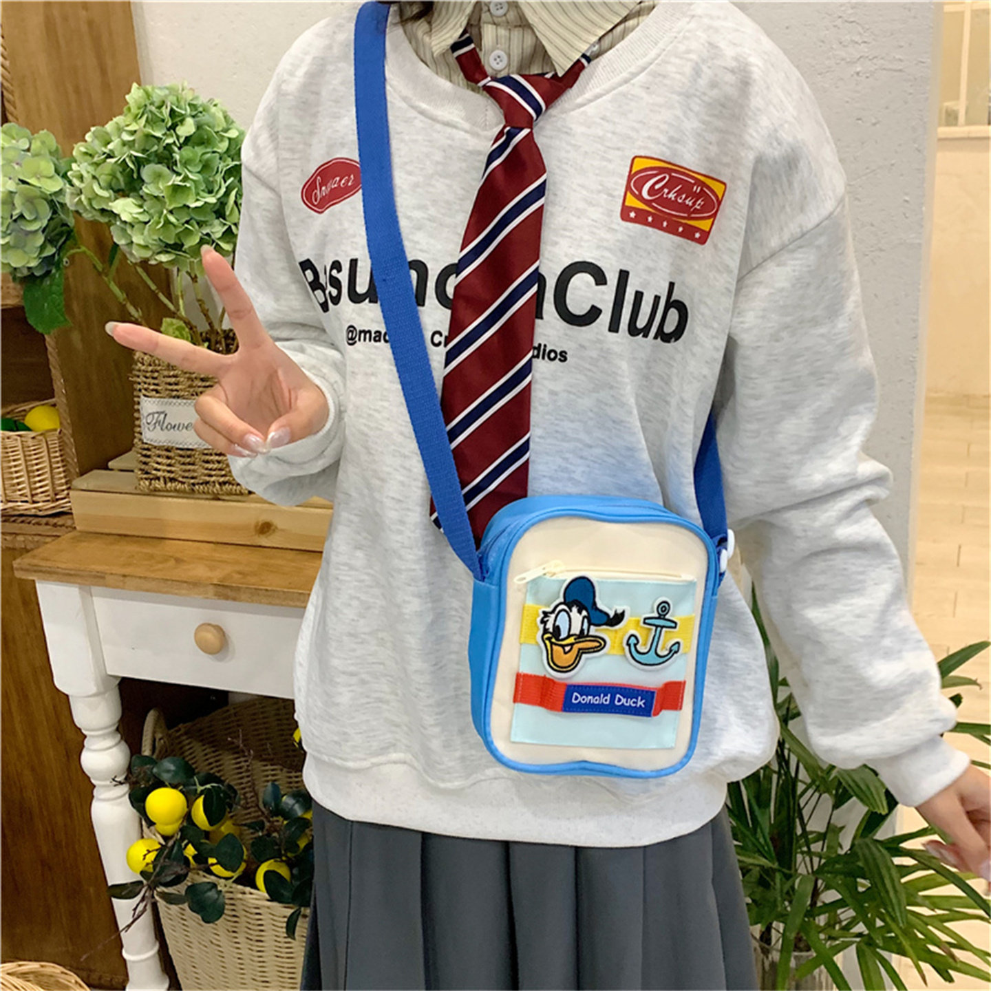 少女风卡通可爱轻便斜挎小包