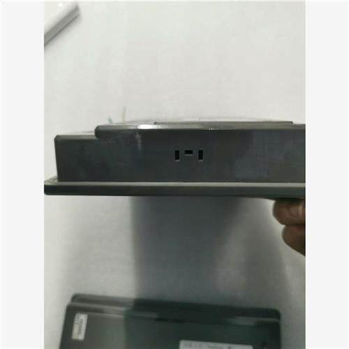 议价人机触摸屏VA2070-30ST P1N1C56正常拆机