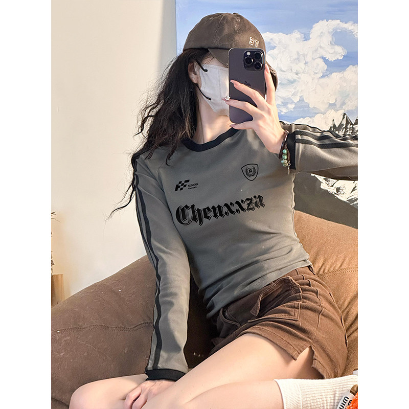 深灰色三条杠修身长袖体桖女美式复古印花纯棉运动休闲短款上衣秋