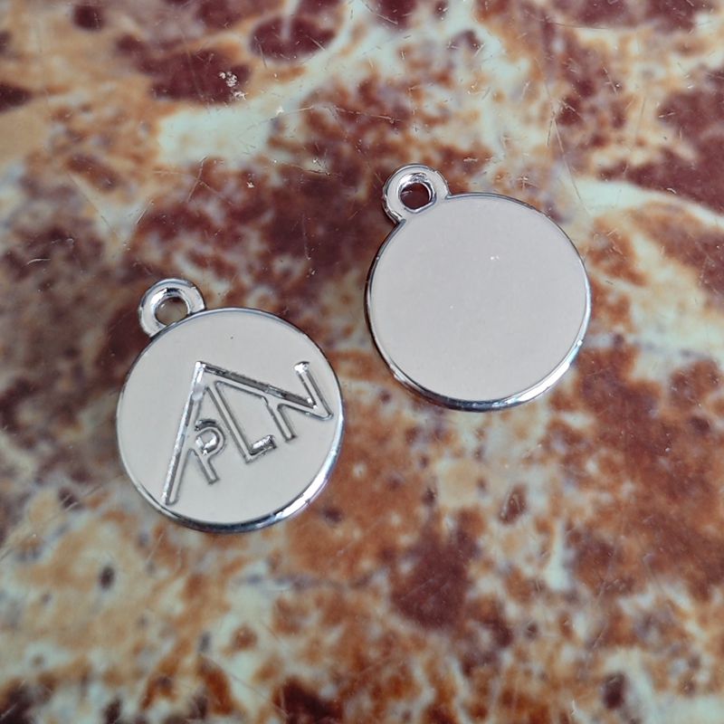 亮银色圆形片吊牌吊坠配件钮扣子
