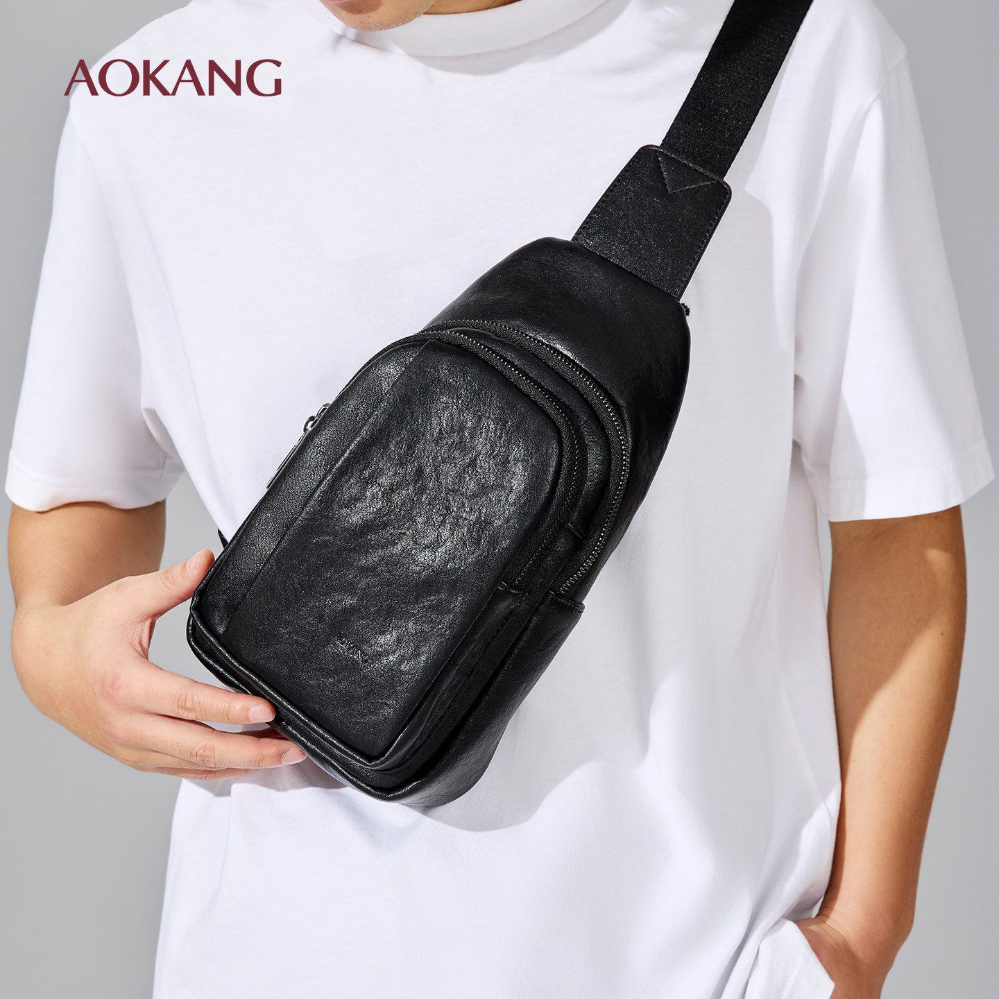 奥康 男包2026新品男士胸包黑色商务大容量斜挎包时尚简约单肩包