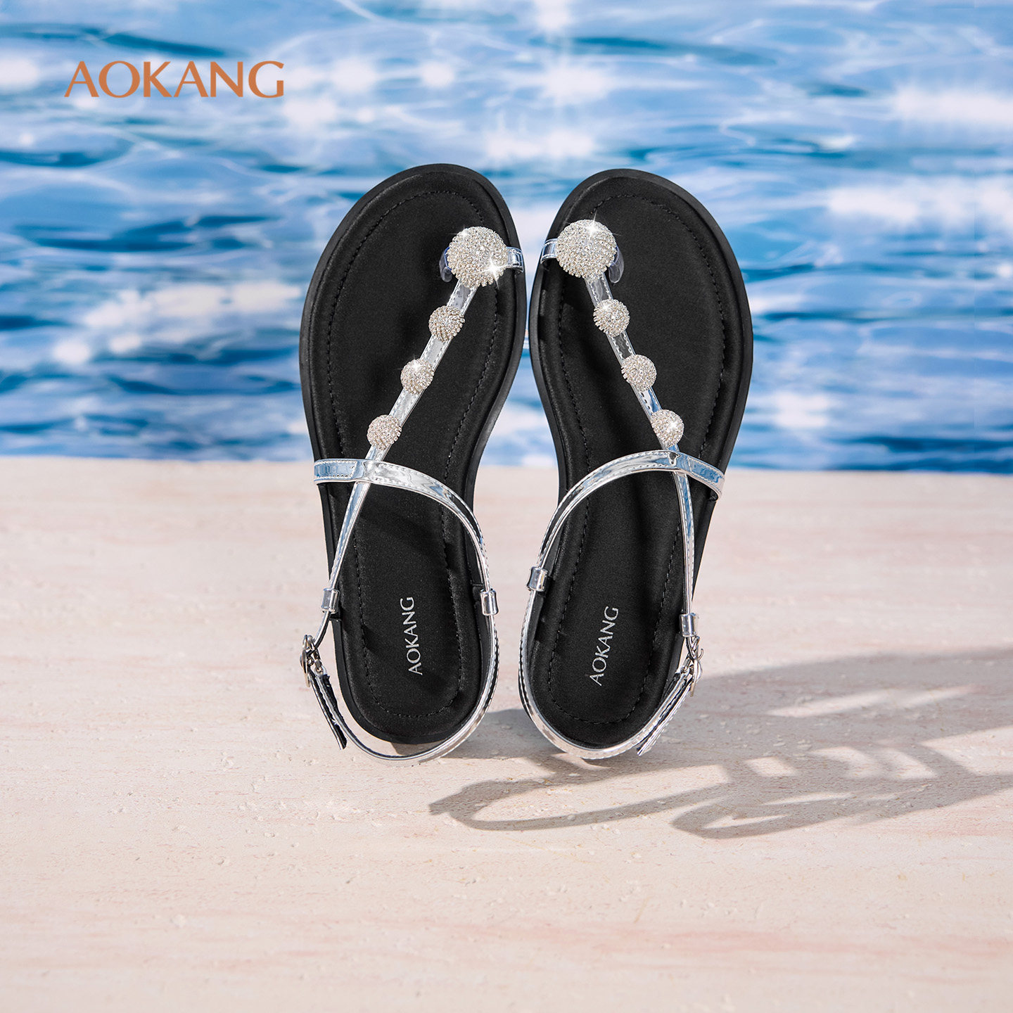 奥康 女鞋2026夏季新款时装凉鞋水钻装饰装饰夹趾法式门店发货