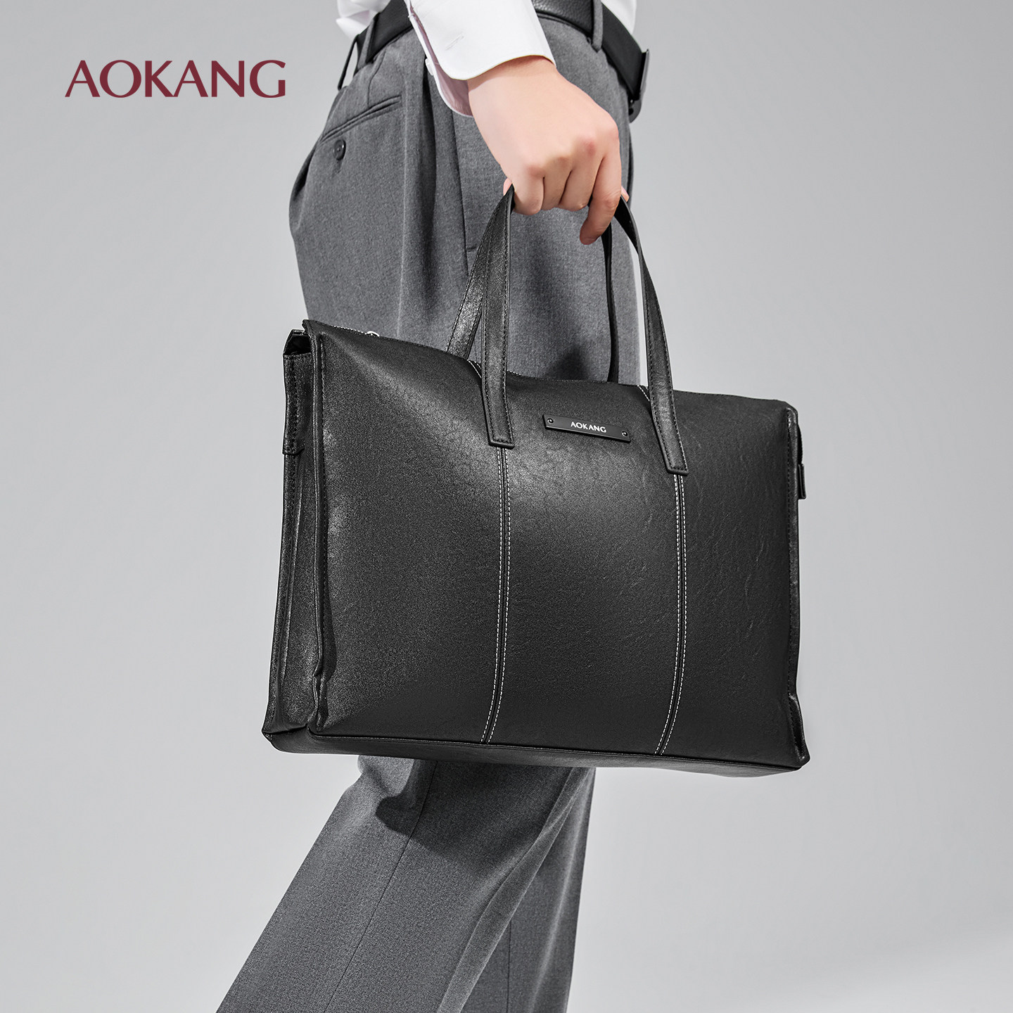 奥康 男士手提公文包2026春季新款商务风牛皮革通勤包黑色