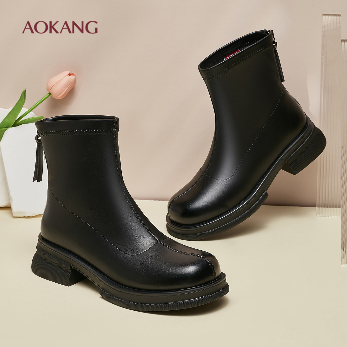 奥康 女鞋2025冬季时尚低跟舒适简约靴子女F