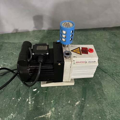 可议价普发DUO2.5真空泵，220V电压，2台，成色如