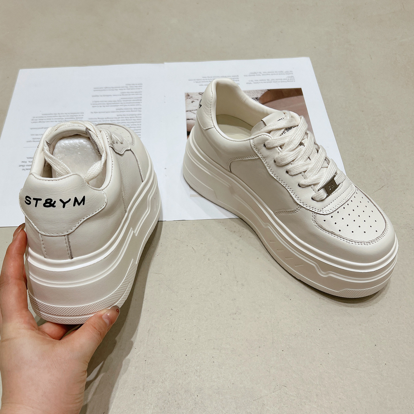 厚底小白鞋女2025秋新款韩版百搭网红真皮增高轻便休闲运动板鞋潮