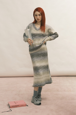 渐变v领慵懒感毛衣套装