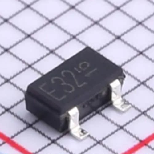 贴片三极管DTA123JUAT106