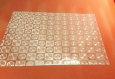 月6090pvc防滑透明满铺防滑垫
