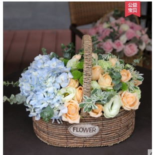 普宁市万泰汇广达美佳乐国际商品城新河路鲜花店七夕节配送玫瑰