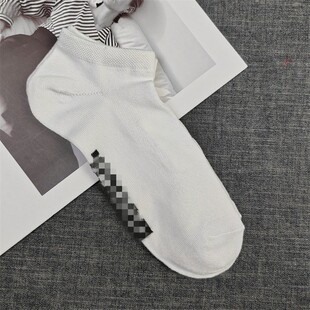 袜子男短袜运动款白色袜子脚底字母低腰袜速干柔软袜