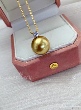 母贝珍珠茶金色王妃吊坠