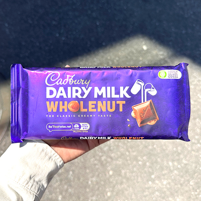 英国进口cadbury夹心巧克力