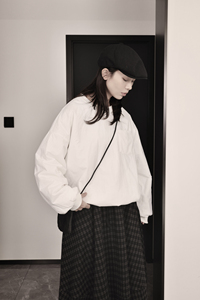 89677P125棉服女宽松图片