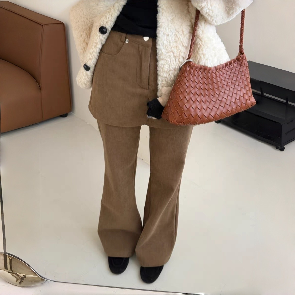 欧货卡其棕色通勤风高腰阔腿裤女冬季复古显瘦屁帘微喇叭休闲裤