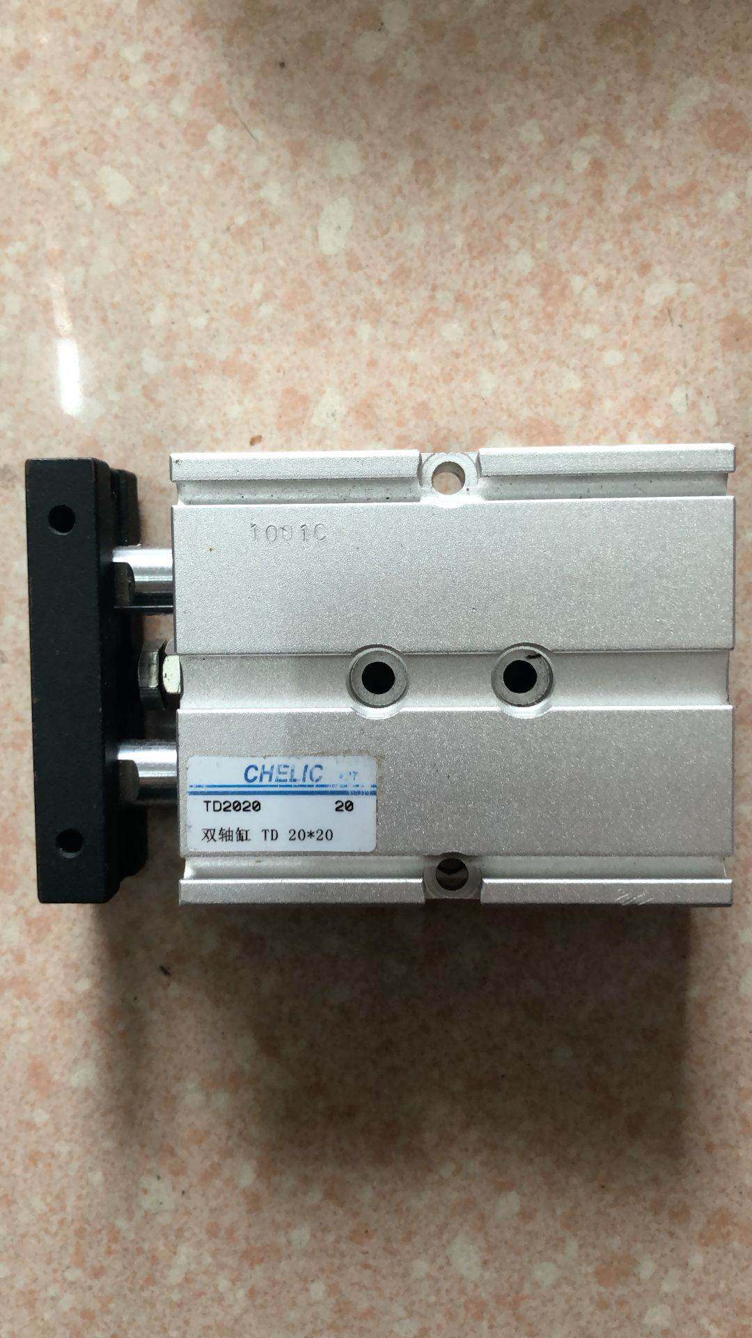 全新无包装 原装 气立可 chelic 双轴气缸 td2020 实物拍摄
