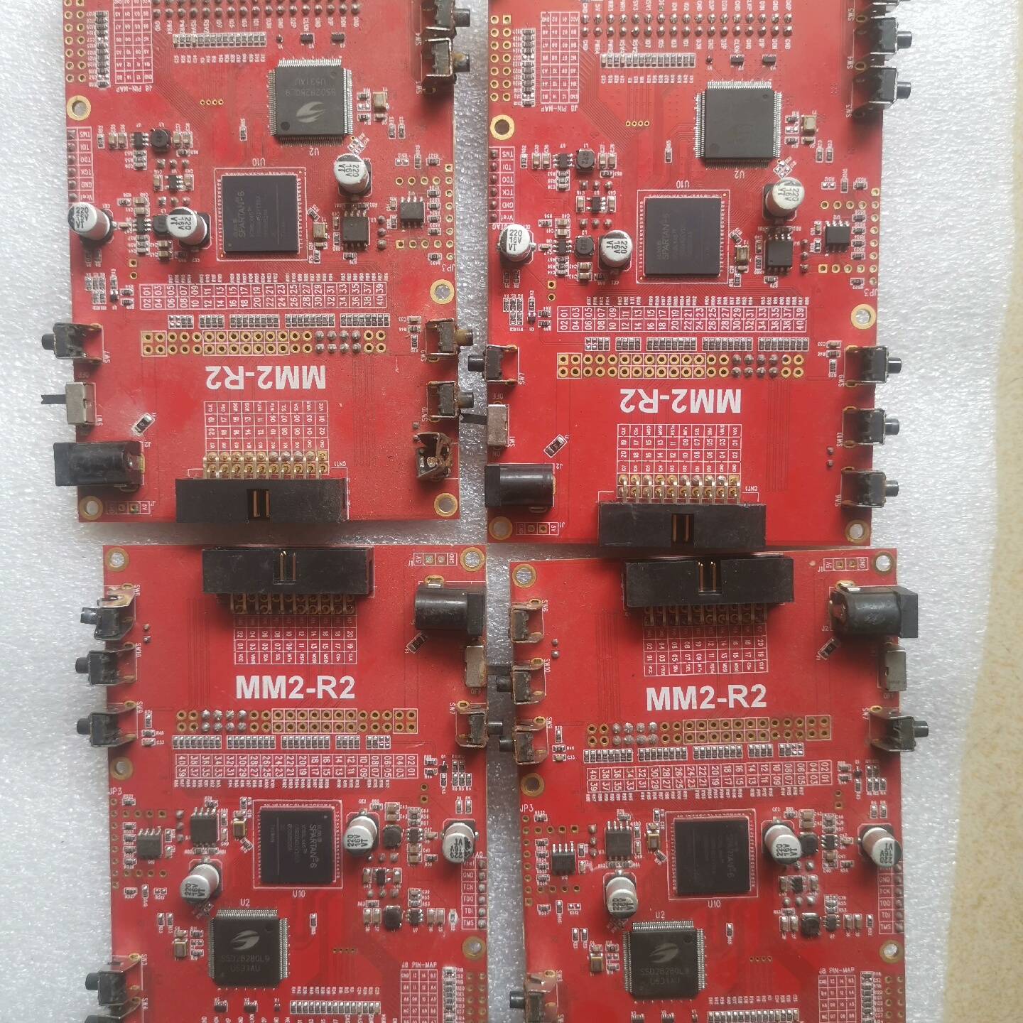 议价来4张开发板，上面带个赛灵思XC6SLX45CSG32