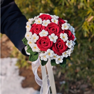 新娘手捧花手工钩织玫瑰花束DIY编织钩织材料包结婚礼物创意新手