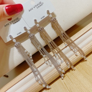 艾妮薇妮新款甜美网红时尚气质个性夸张韩风流苏款耳环5257