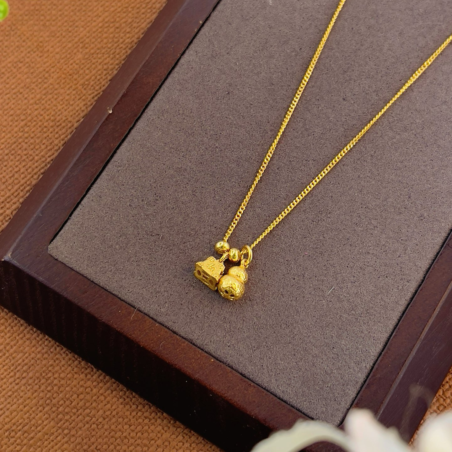 古丽古丽中式金色葫芦吊坠项链高级感轻奢小众春夏季锁骨链07354