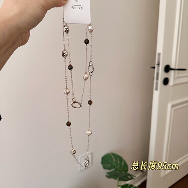 艾鹿美拉德精致百搭时尚高级感温柔可爱法式项链颈链毛衣链00181