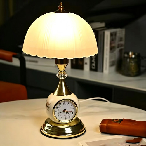 欧式创意书房卧室陶瓷带表台灯