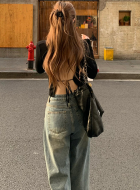 Yilann韩版秋季设计感小众黑色短款打底衫超轻长袖薄露背羊毛上衣