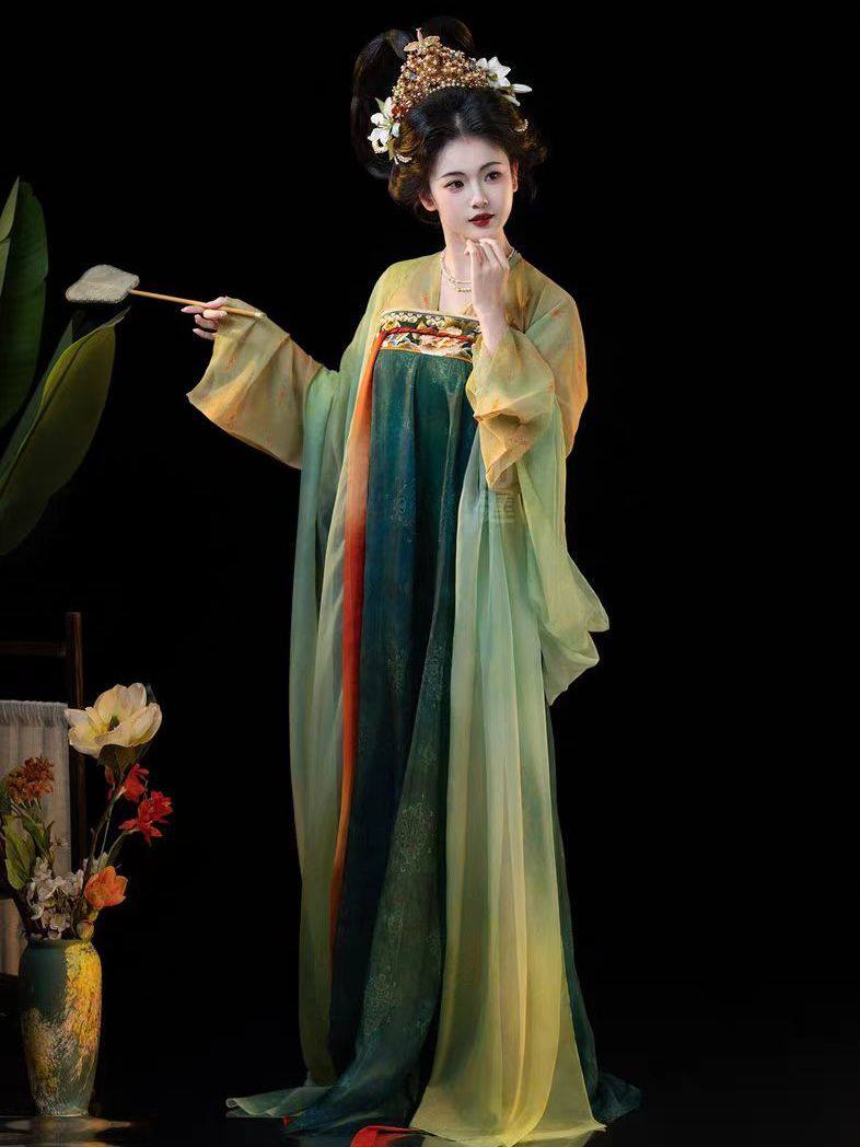 新款汉服女沧渊敦煌风唐制齐胸襦裙复原风团花显瘦破裙日常春夏款