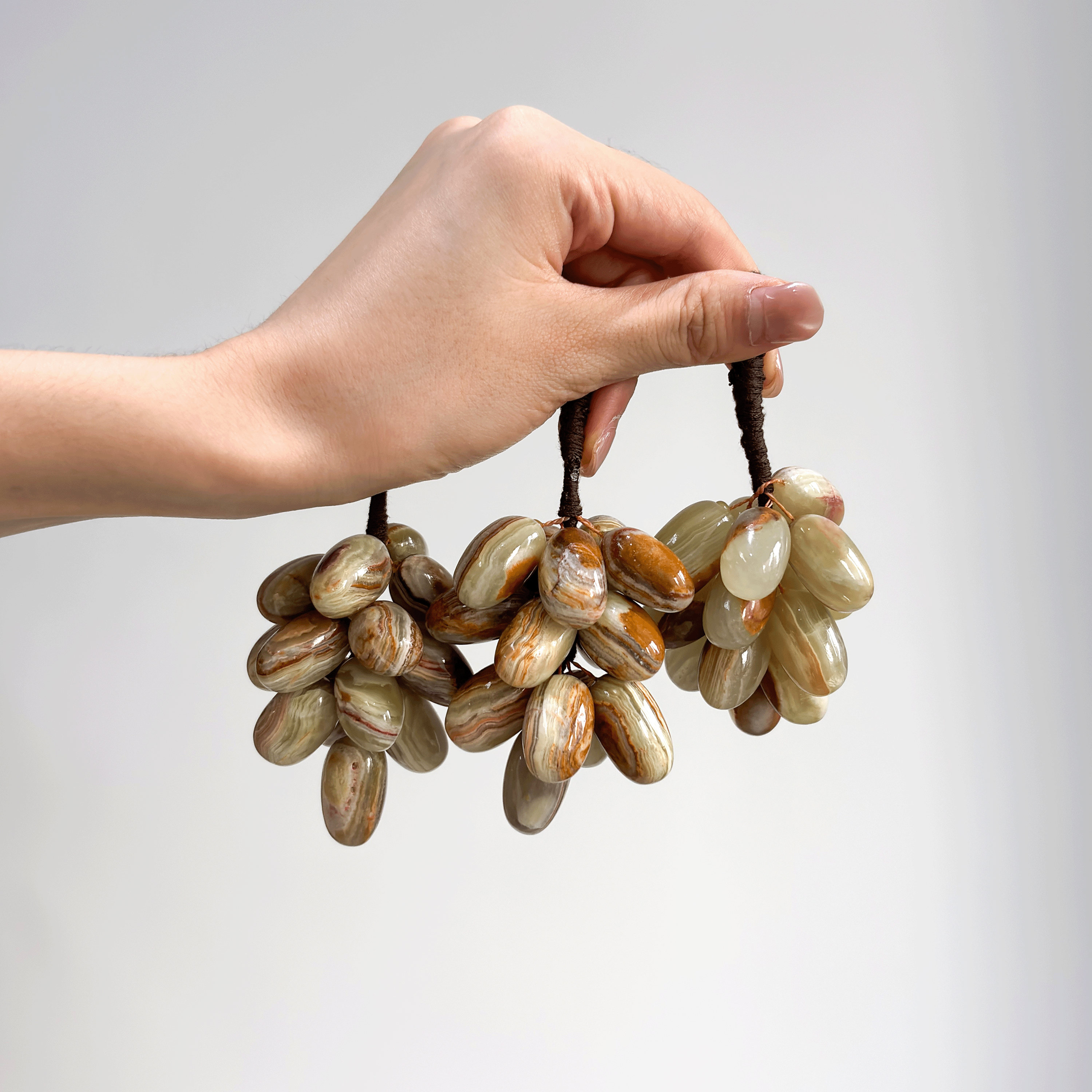 玉石葡萄摆件轻奢玄关客厅装饰品