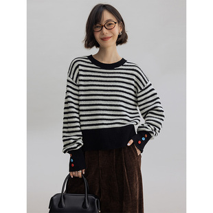 Dotdrobe多着 陶瓷扣子装饰 羊毛混纺间色打花毛衣女秋冬-黑白条