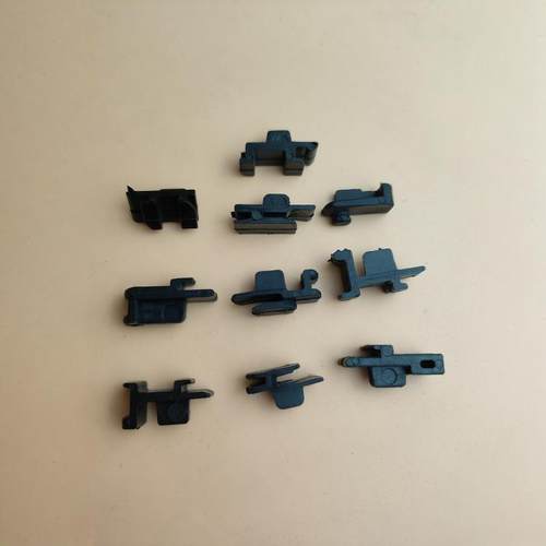 纱窗卡扣断桥铝纱窗配件卡子压扣内开窗纱窗老式窗户固定配件塑料