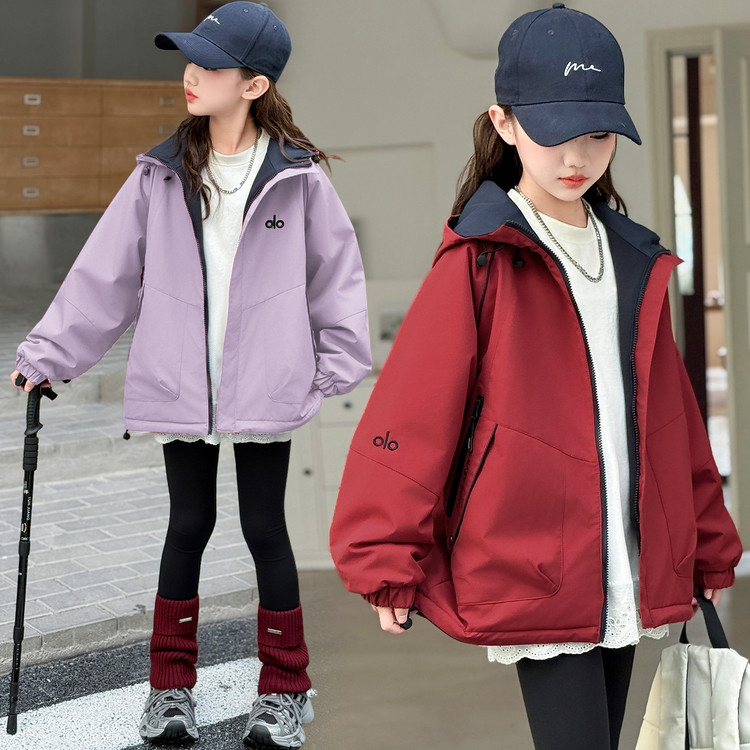 女童外套秋冬款2025新款儿童秋季冲锋衣软壳女孩上衣加厚户外风衣