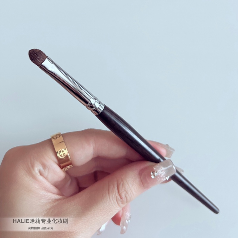 HALIE小号水滴形眼影刷