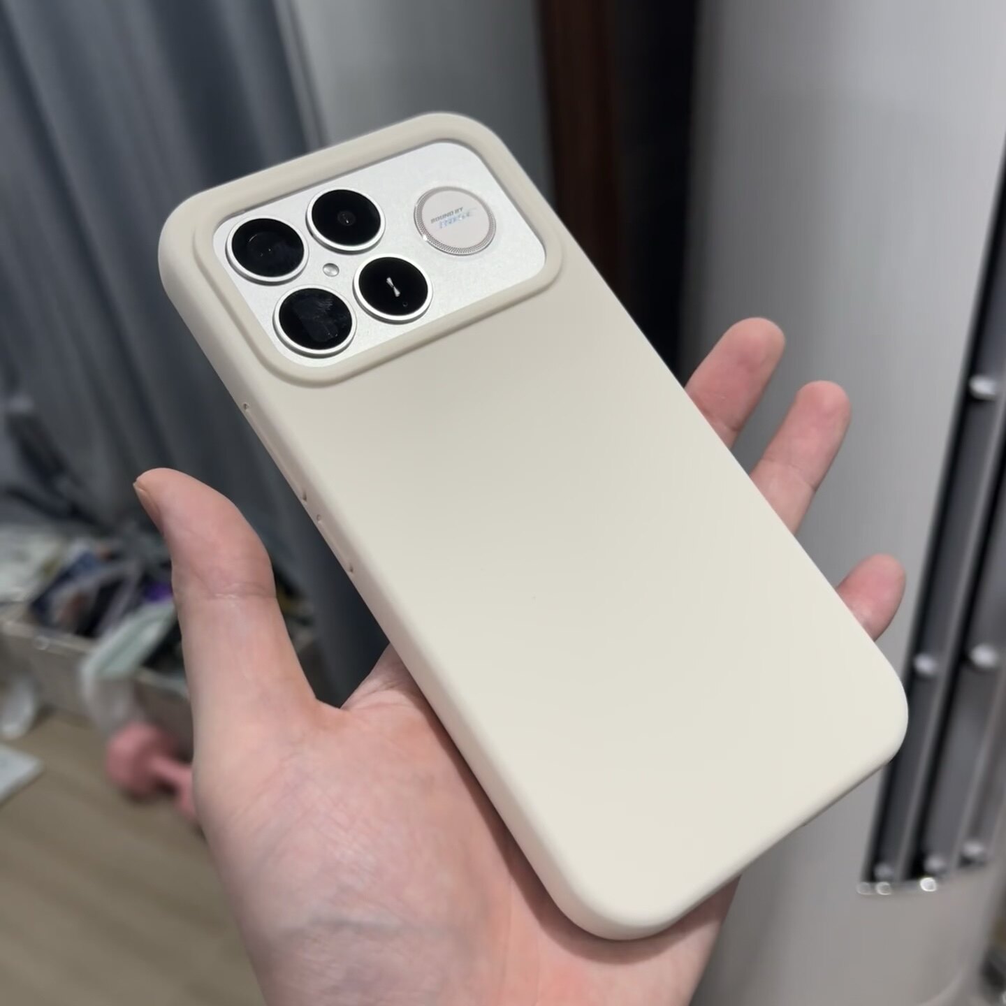 ins小众英伦复古适用红米K100ProMax手机壳液态硅胶古董白纯白亲肤不沾指纹全包防摔男女简约高级感轻奢日韩