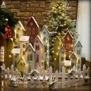 圣诞节木屋场景装 饰实木小屋房子摆件万圣咖啡西餐厅商场美陈布置