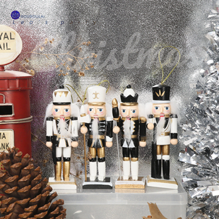 B木质胡桃夹子国王士兵摆件装 饰品生日锡兵咖啡厅情人节圣诞礼物