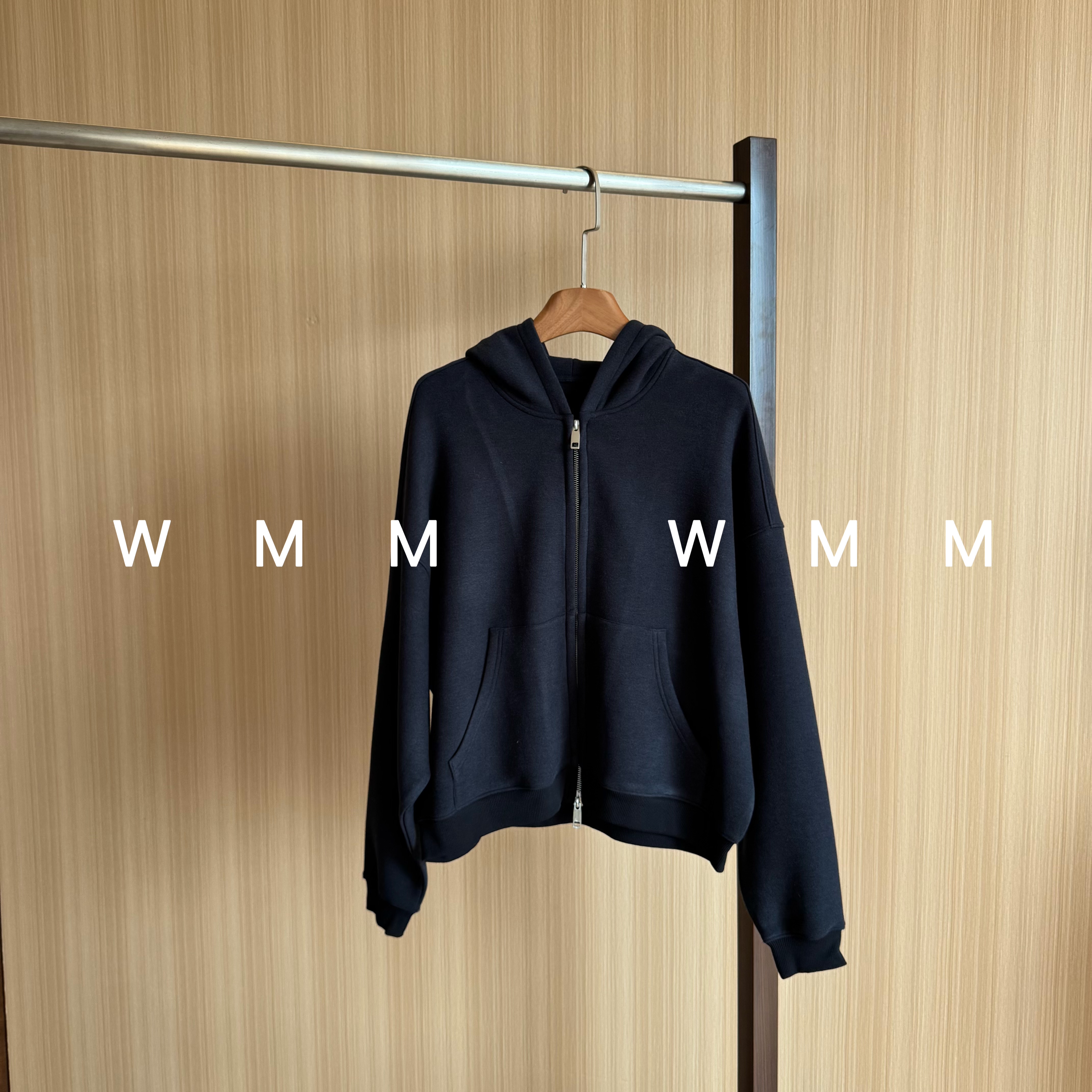 WMM藏青羊毛休闲连帽卫衣女新款常规款拉链外套宽松纯色保暖简约