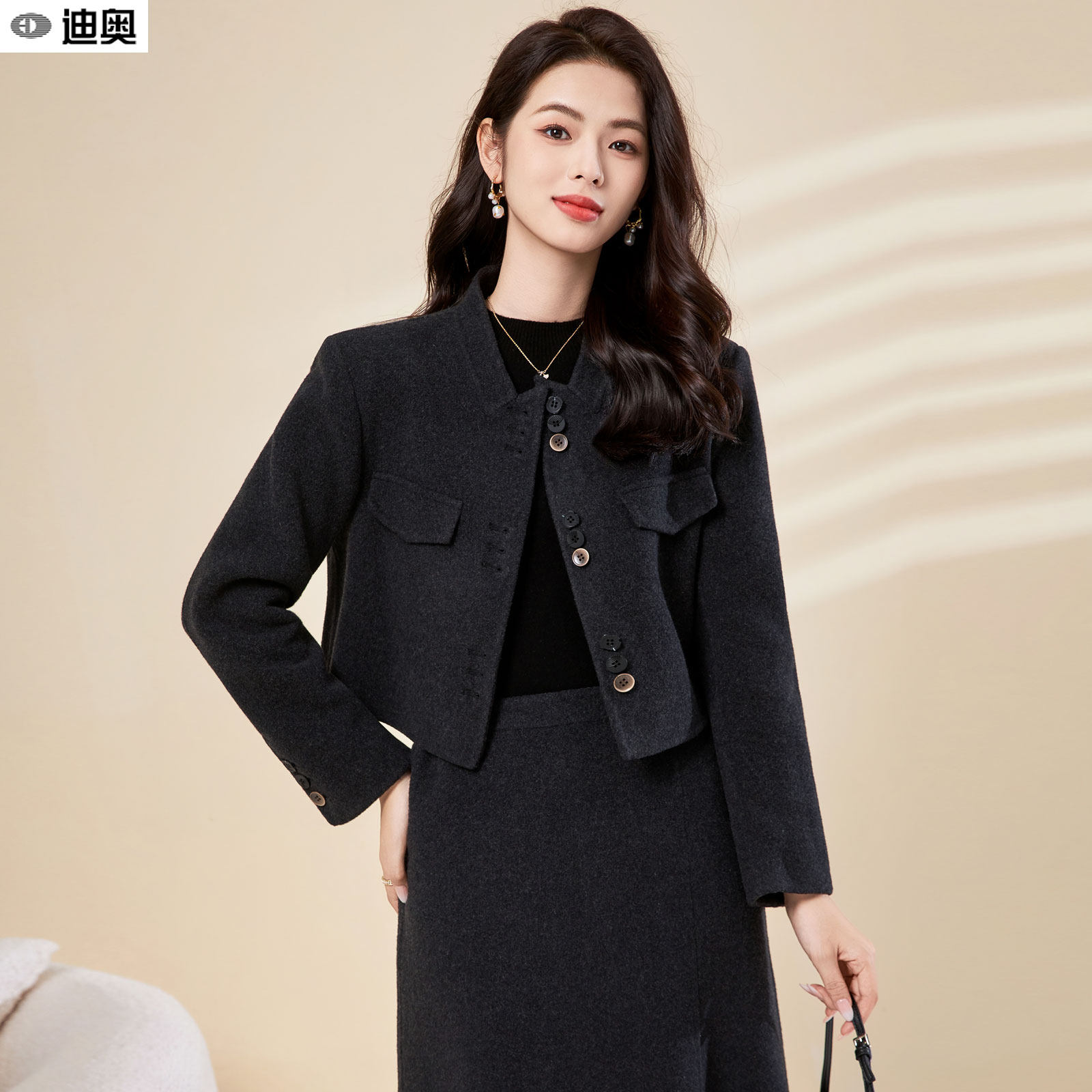 双面呢子羊毛大衣女25新款高级感气质设计师款小香风短款羊绒外套,女装/女士精品,毛呢外套,淘宝优惠券,粉丝福利购,淘宝优惠卷