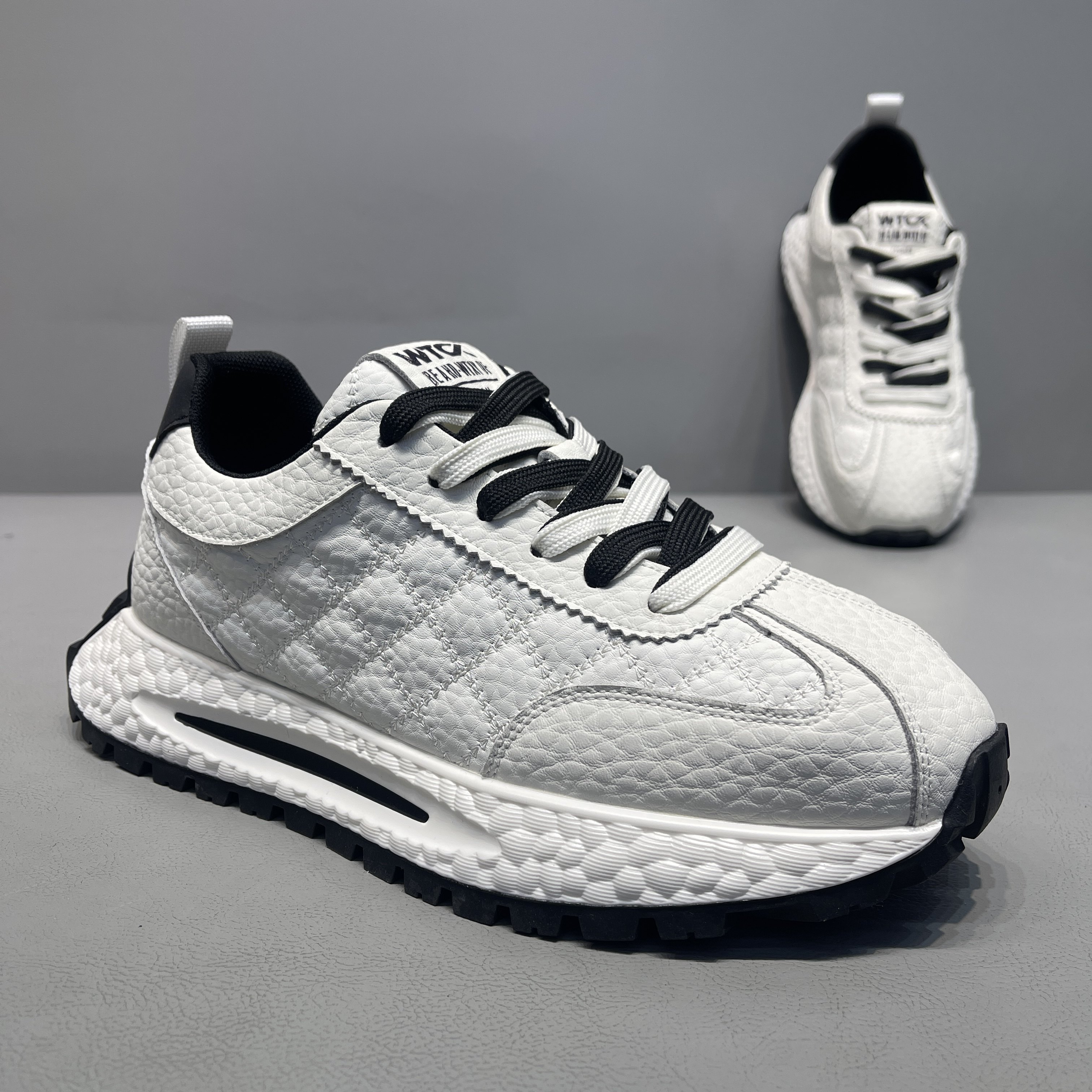 潮流百搭低帮德训鞋运动休闲鞋