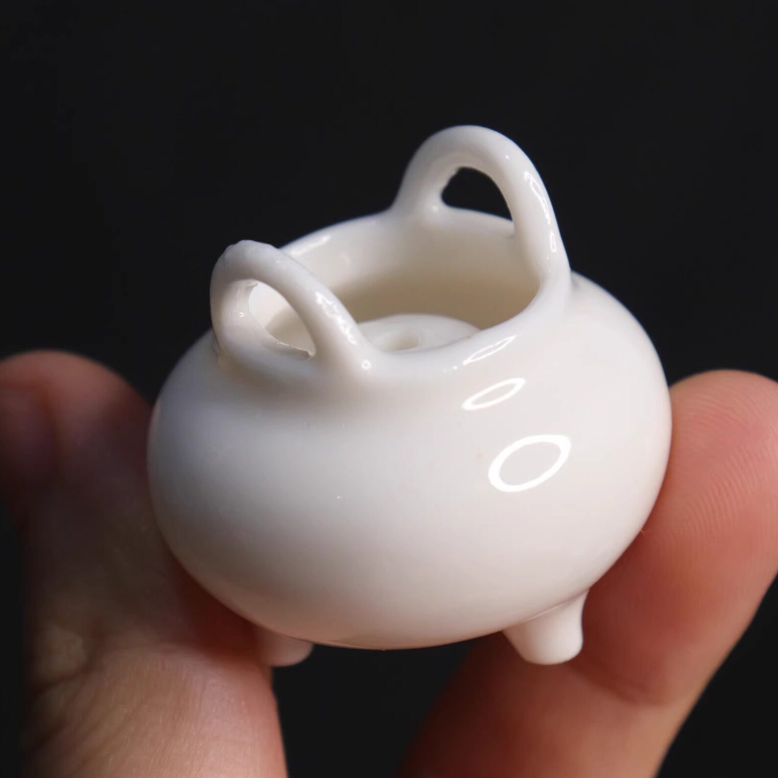 陶瓷插香手工制作迷你线香设计创意白瓷三足小鼎香炉桌面茶台摆件