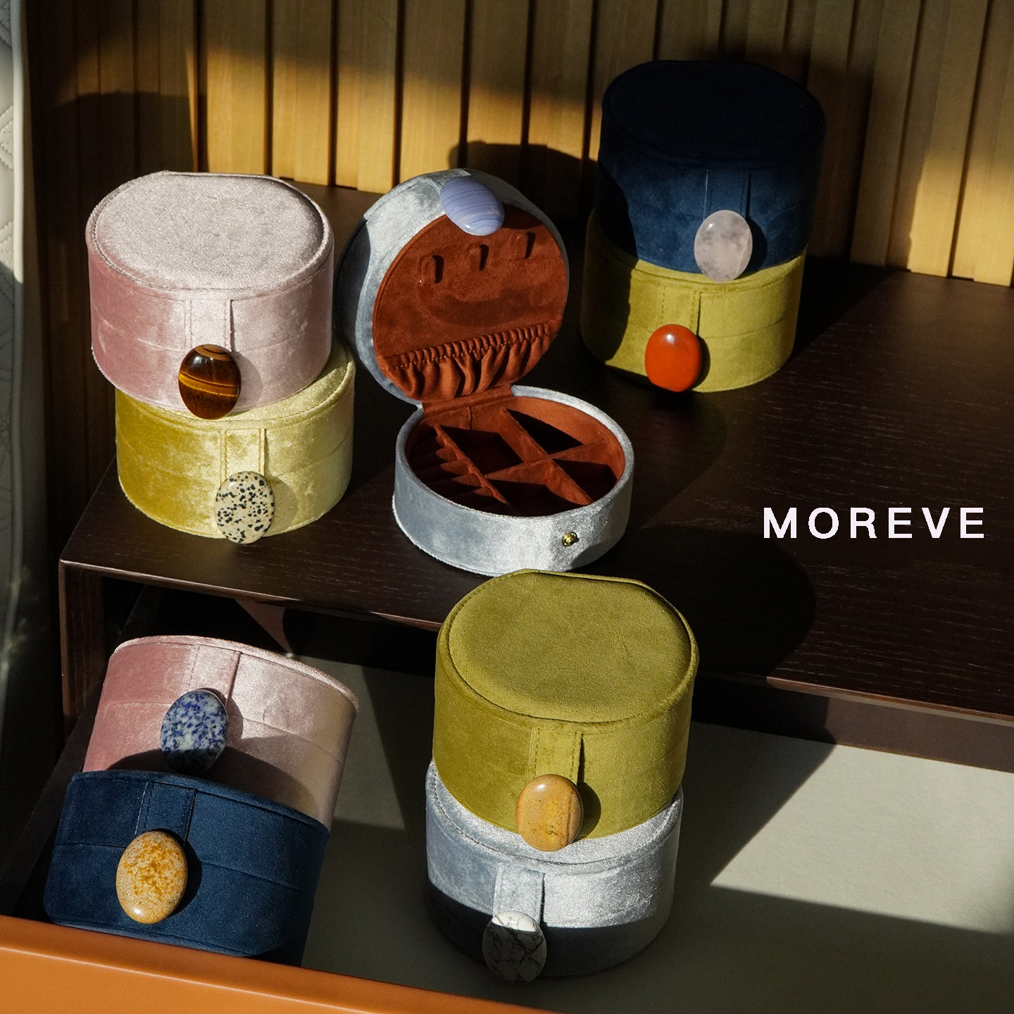 Moreve《圆首方足》圆形双层便携天然宝石丝绒首饰盒家居收纳盒