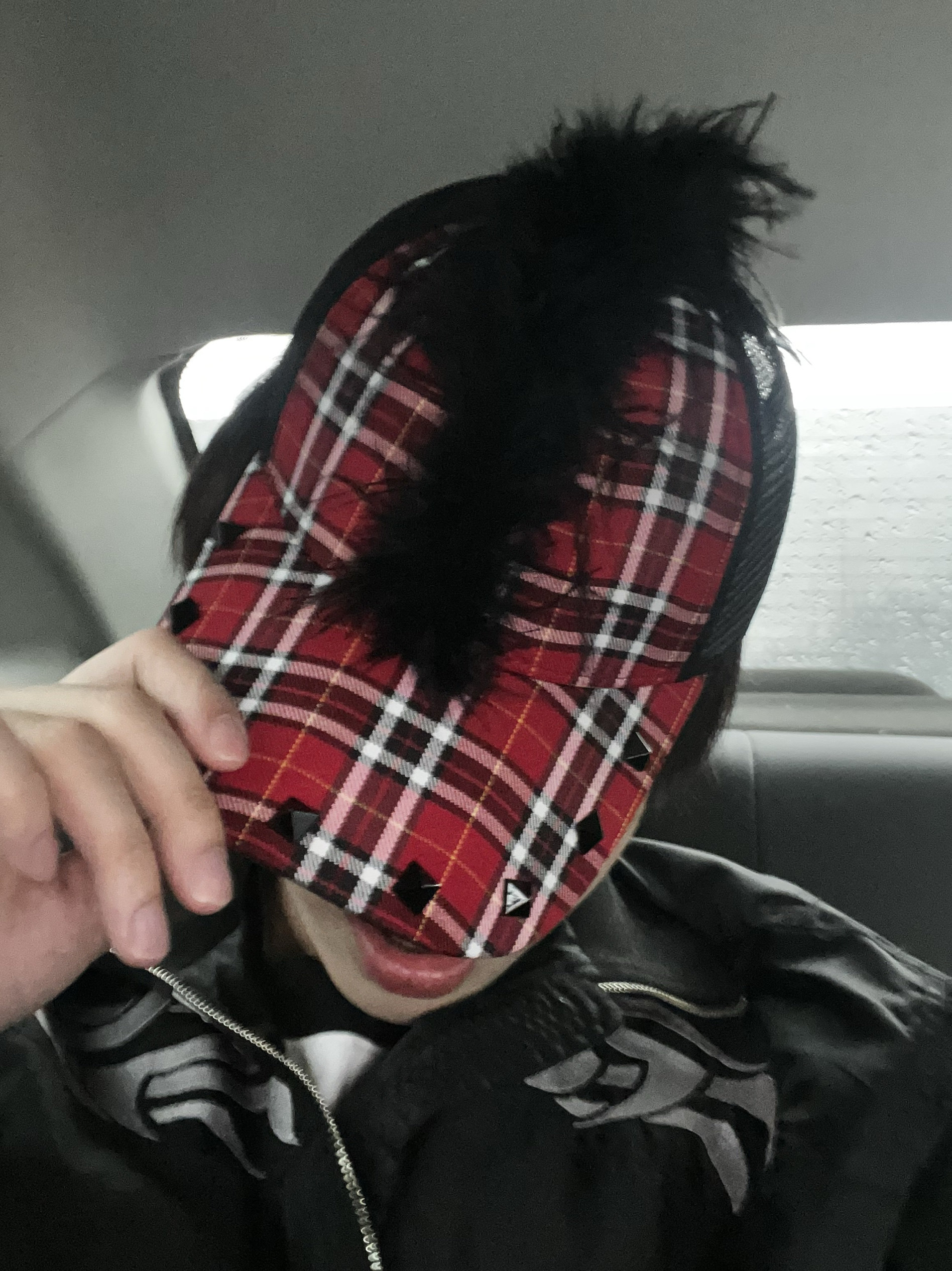 RED ICE莫西干黑红格子铆钉朋克嘻哈摇滚暗黑哥特亚文化鸭舌帽子