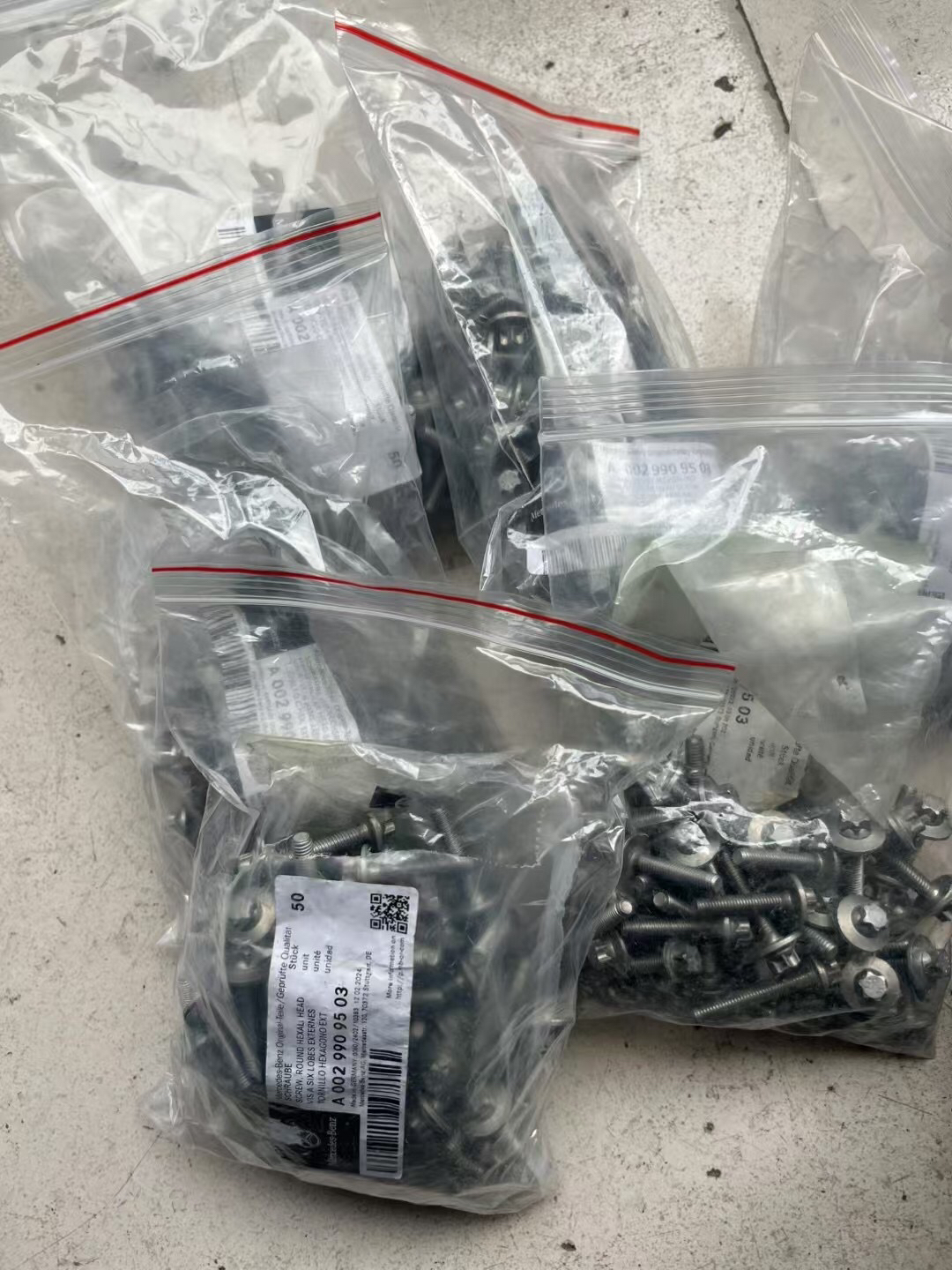 适用于奔驰柴油W272W725W271W222M276波箱变速箱油底壳螺丝